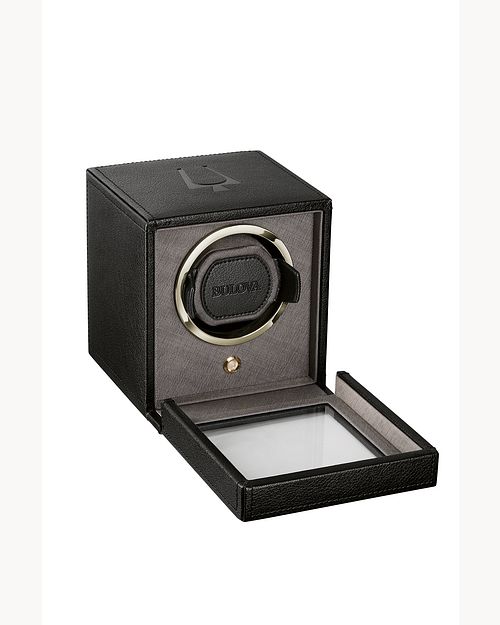 Bulova 2025 watch winder